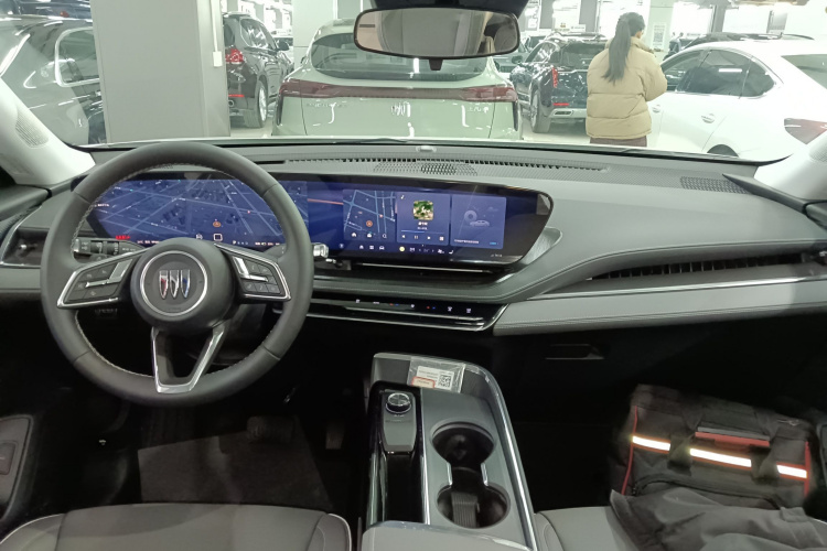 别克E5 2025款 620KM尊享版中控内饰12