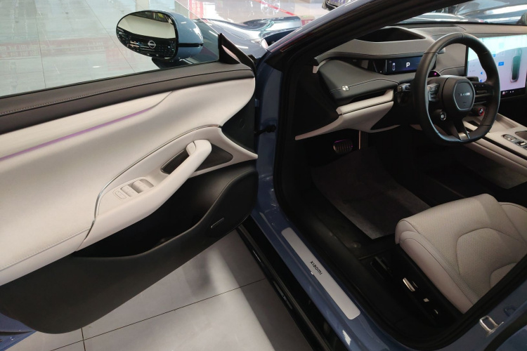 小米汽车 小米SU7 2024款 四驱超长续航高阶智驾Max版中控内饰7003