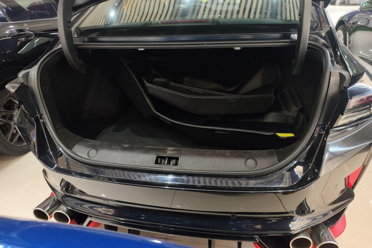 东风风神 奕炫MAX 2021款 1.5T 暗夜锋芒版机舱底盘23