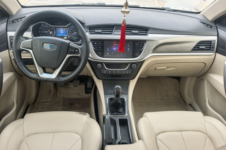 吉利汽车 帝豪 2017款 三厢百万款 1.5L 手动豪华型中控内饰7001