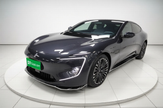 阿维塔12 2023款 650 三激光四驱性能版