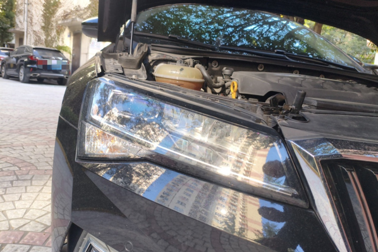 斯柯达 速派 2019款 改款 TSI330 DSG舒适版车身外观6006