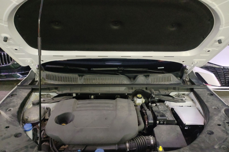 长安CS75 PLUS 2025款 第四代 UItra 2.0T 新蓝鲸 智慧智擎型机舱底盘24