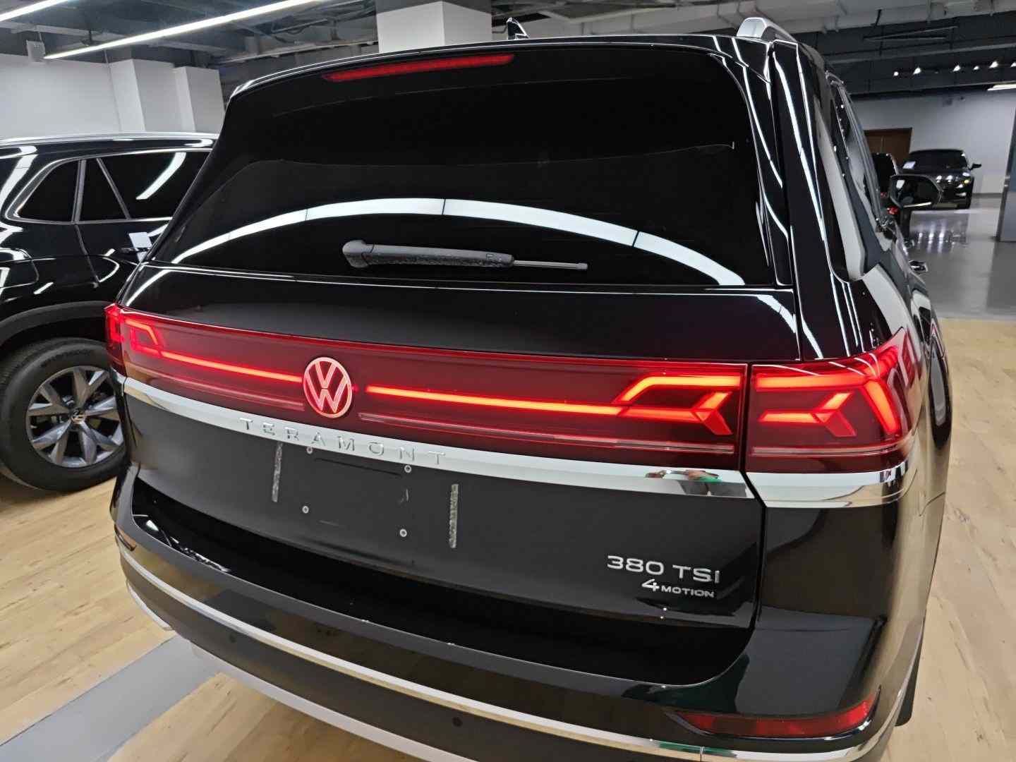 大众 途昂 2024款 380TSI 四驱尊崇豪华版(3)