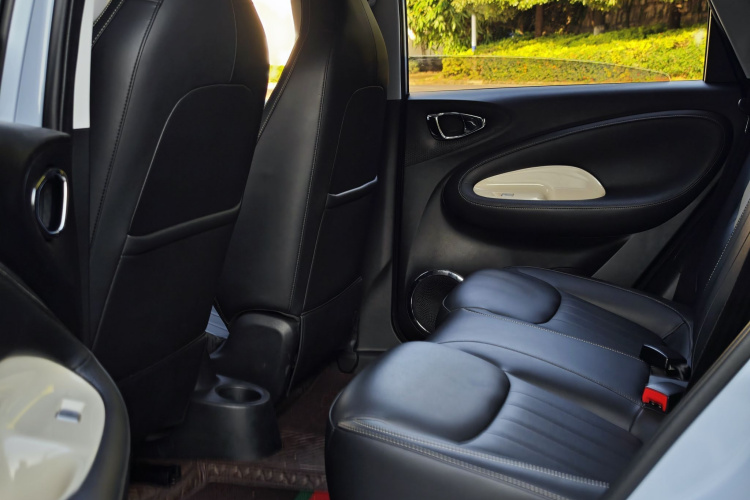 五菱汽车 五菱缤果 2024款 333km 悦享款中控内饰7008