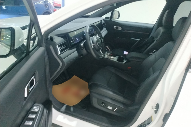 理想汽车 理想ONE 2021款 增程6座版中控内饰20