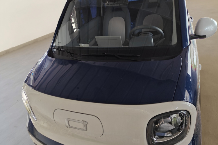 奔腾小马 2025款 222km 伶俐马车身外观2