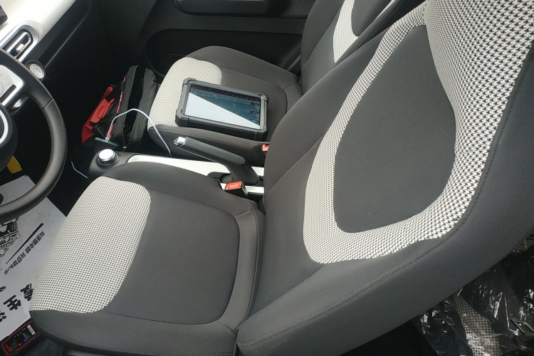 五菱汽车 宏光MINIEV 2024款 第三代 215km 进阶版局部细节19