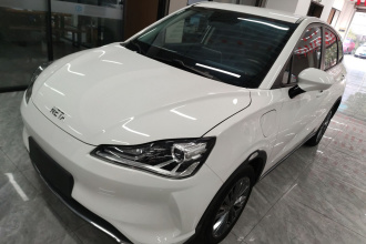 哪吒汽车 哪吒V 2022款 潮 400 Lite