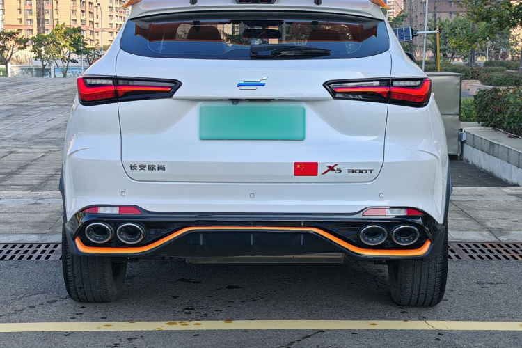 长安欧尚X5 2022款 运动版 1.5T DCT飓风音速车身外观6006