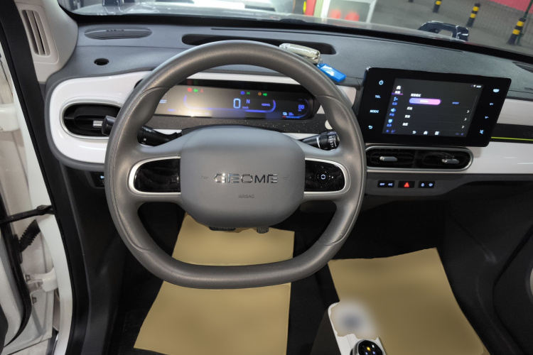 吉利银河 2025款 210km 熊猫骑士局部细节13