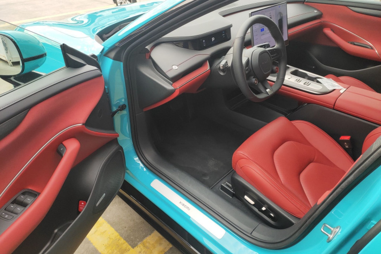 小米汽车 小米SU7 2024款 后驱长续航智驾版中控内饰7003