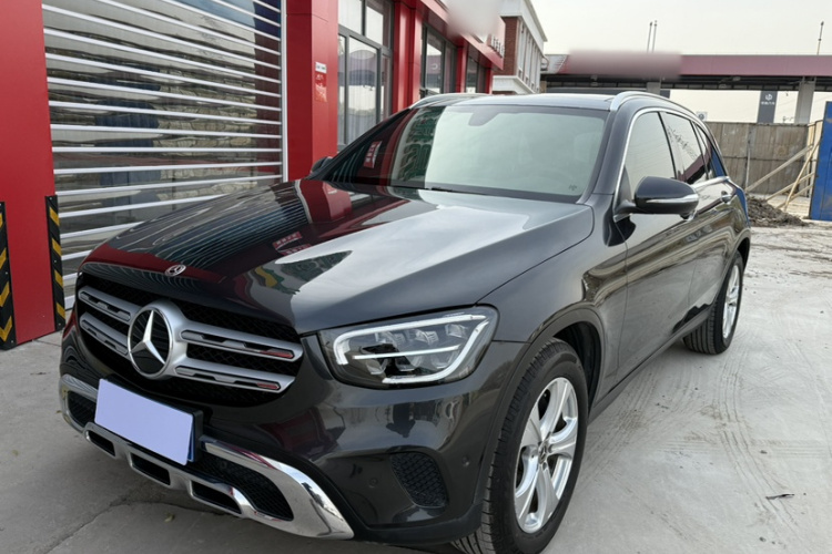 奔驰GLC 2020款 GLC 260 L 4MATIC 动感型车身外观1