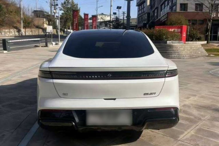 东风奕派 eπ007 2024款 200Pro增程版车身外观6004