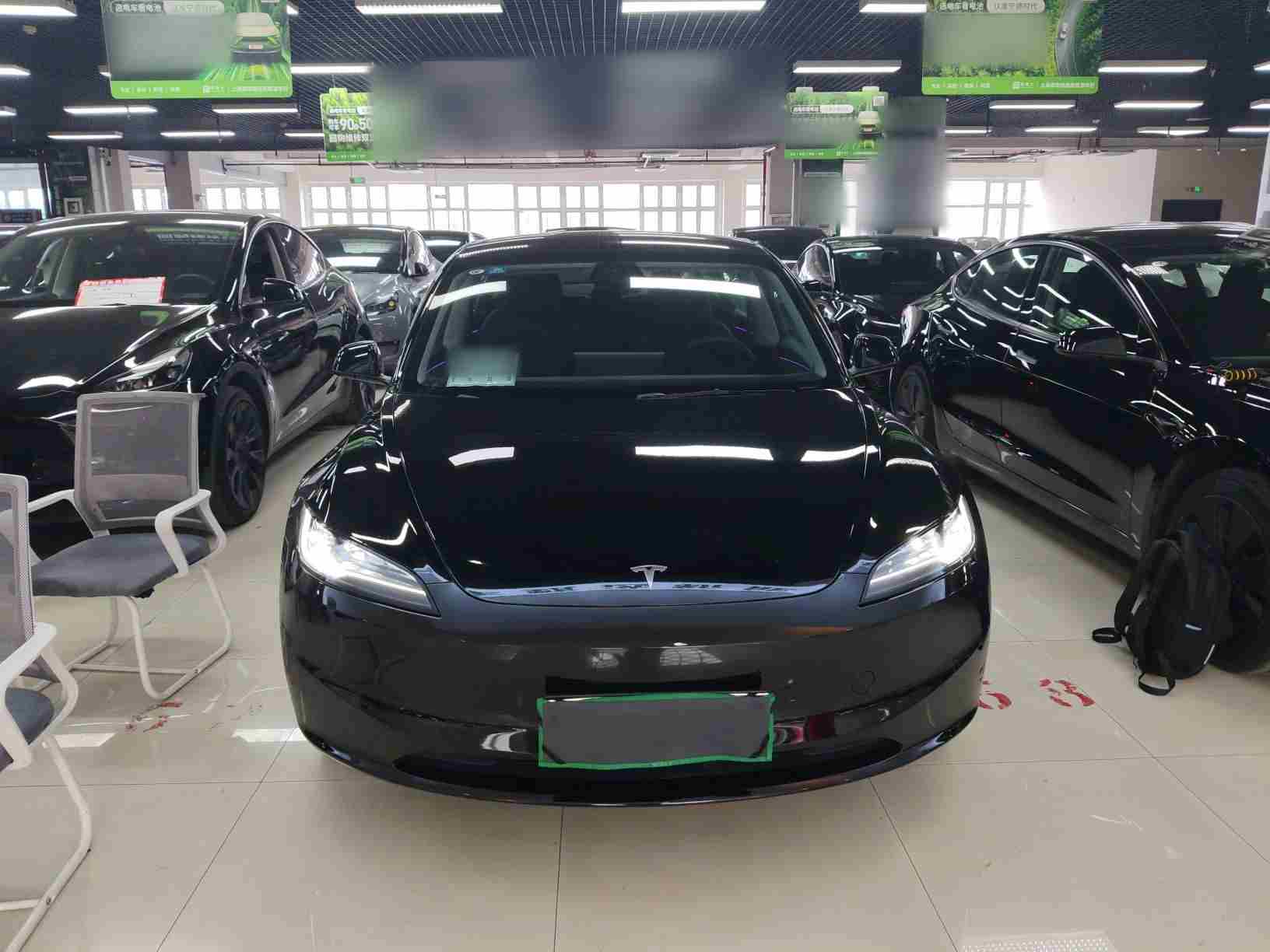 上海二手特斯拉Model 3 2023款，开两年还能卖多少钱？