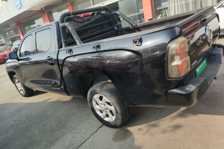 长城 金刚炮 2022款 2.0T手动汽油两驱创业型长箱平箱GW4C20B车身外观6003