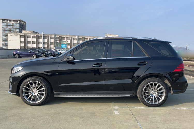 奔驰GLE 2015款 GLE 400 4MATIC车身外观6003