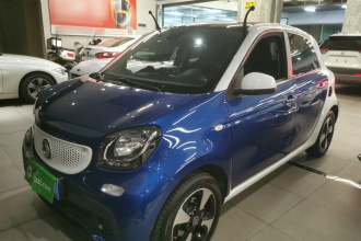 smart forfour 2018款 1.0L 52千瓦激情版