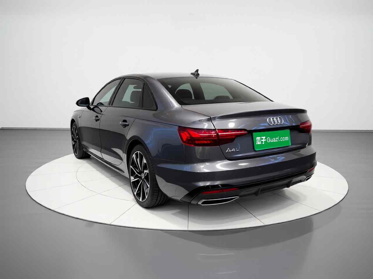 奥迪A4L 2023款 40 TFSI 豪华动感型(3)