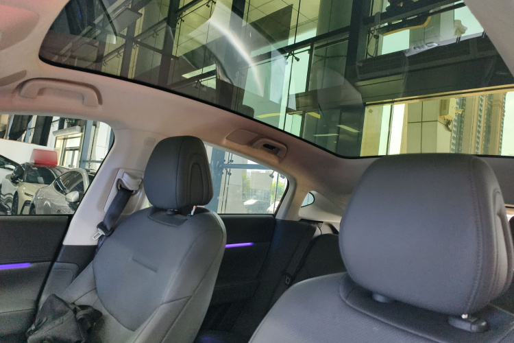 小鹏G6 2025款 625 长续航 Max 旗舰版中控内饰22