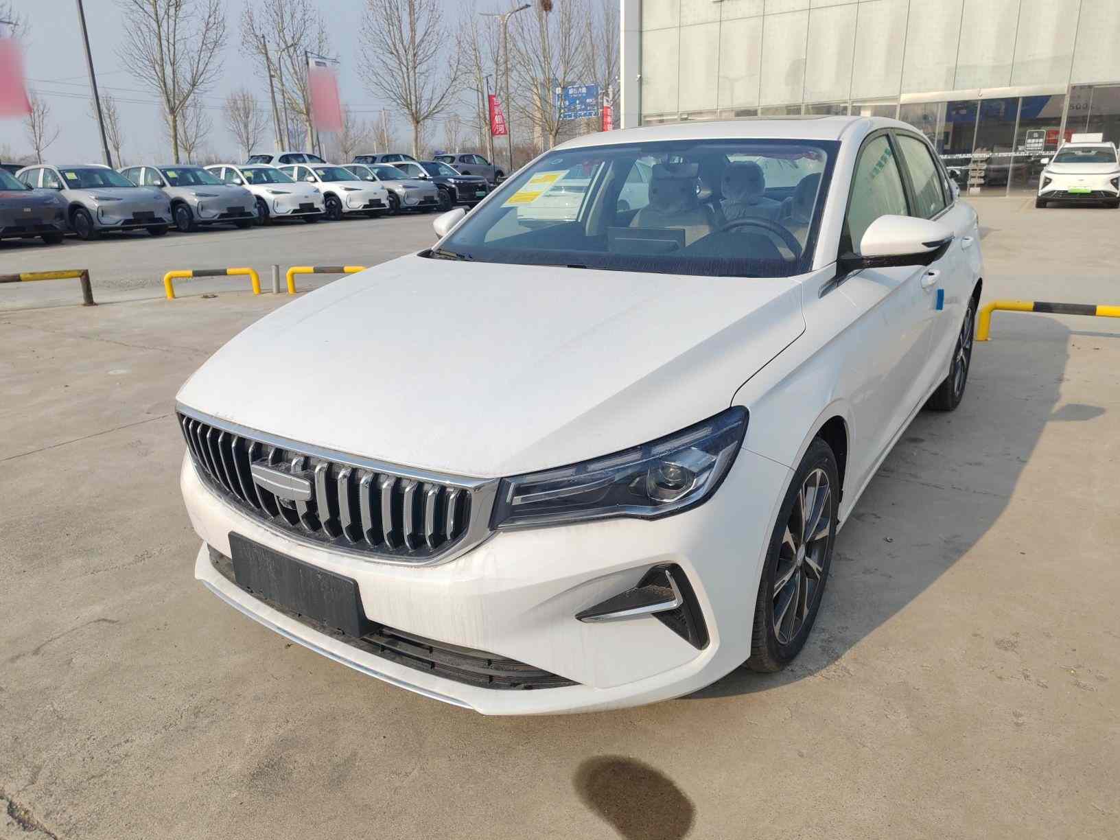 吉利汽车 帝豪 2026款 第4代 400万纪念款 1.5L CVT飞越型(2)