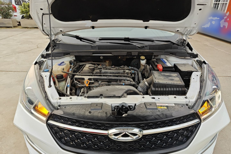 奇瑞 艾瑞泽5 2019款 PRO 1.5L 手动自在版 国VI机舱底盘24