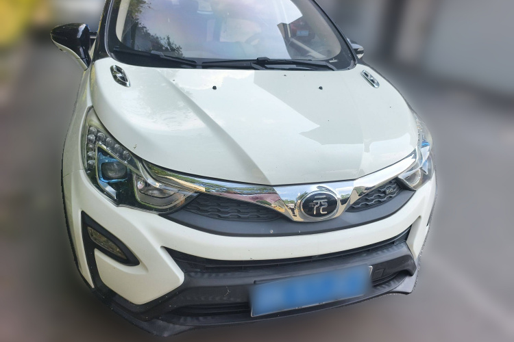 比亚迪 元 2016款 1.5TID 自动尊荣型车身外观6001