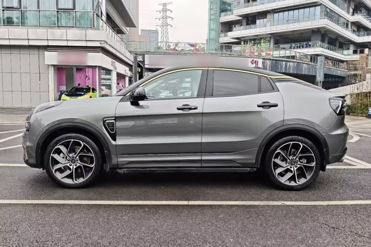 领克05 2022款 2.0TD 两驱耀Halo车身外观6007