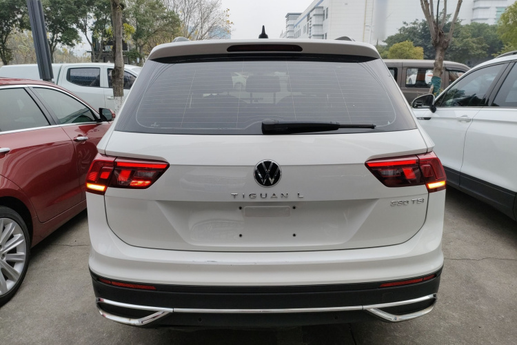 大众 途观L 2022款 330TSI 自动两驱舒享版车身外观6004