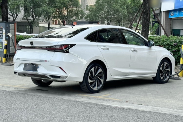 长安 锐程PLUS 2023款 1.5T DCT领悦型车身外观6009