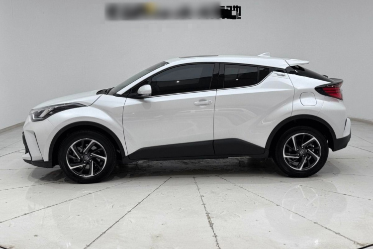 丰田C-HR 2021款 2.0L 豪华版车身外观6003