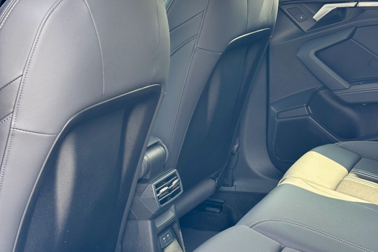 奥迪A3 2023款 改款 Sportback 35 TFSI 时尚运动型中控内饰7006