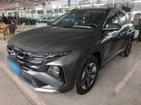 现代 2025款 途胜L 1.5T 精英版