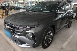 现代 2025款 途胜L 1.5T 精英版