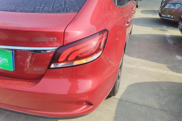 名爵 MG6 2017款 20T 手动豪华智联版 国V车身外观9