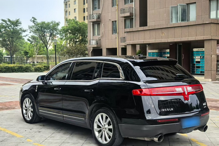 林肯MKT 2010款 3.5T EcoBoost AWD车身外观6003