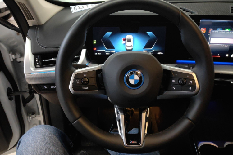 宝马iX1 2023款 eDrive25L M运动套装局部细节13