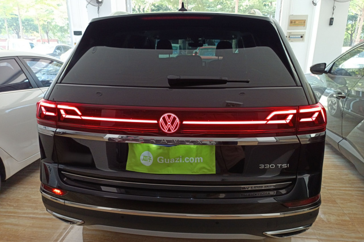 大众 途昂 2024款 330TSI 两驱龙腾版车身外观6