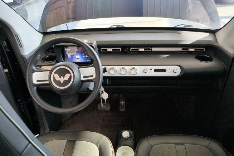 五菱汽车 宏光MINIEV 2022款 GAMEBOY 200km 玩咖款 磷酸铁锂中控内饰12