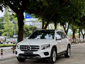 奔驰GLB 2021款 GLB 200 动感型