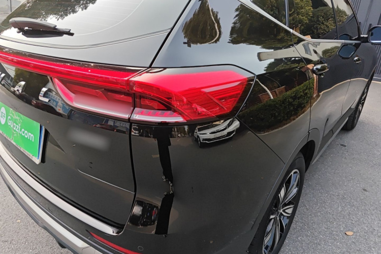 哈弗H6 2023款 国潮版 1.5T 自动冠军版车身外观9