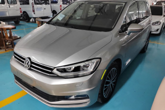 大众 2018款 途安L 330TSI DSG豪华版