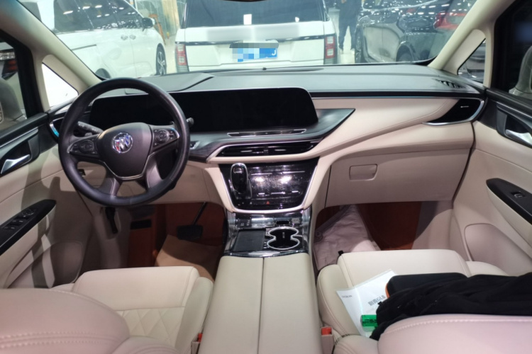 别克GL8 2022款 ES陆尊 653T 舒适型中控内饰12