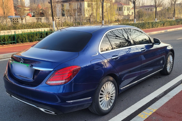 奔驰C级 2015款 改款  C 180 L车身外观6004