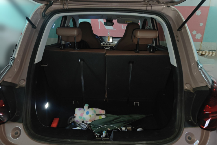 五菱汽车 五菱缤果 2023款 333km 悦享+款局部细节23