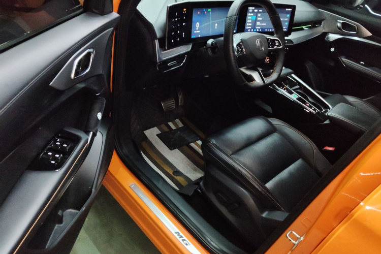 名爵 MG ONE 2022款 α-数智运动系列 1.5T 标准版中控内饰20