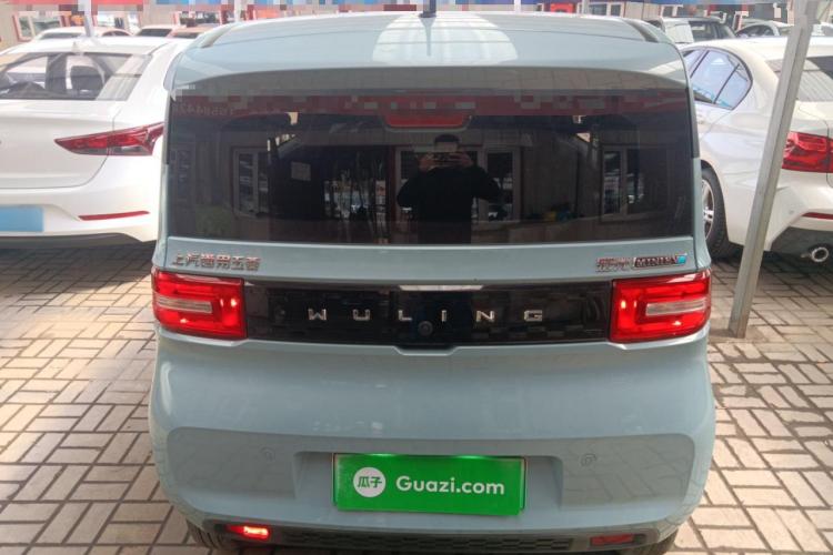 五菱汽车 宏光MINIEV 2022款 轻松款 磷酸铁锂车身外观6