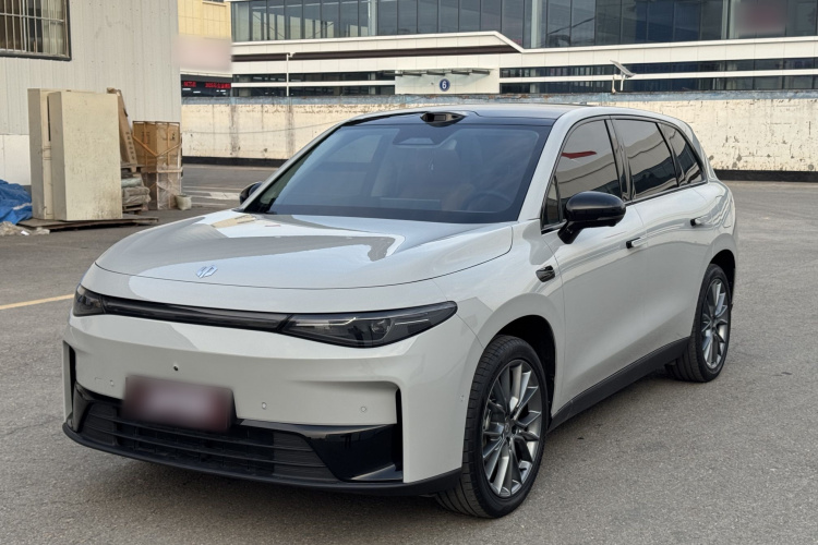 零跑汽车 零跑C10 2026款 605激光雷达版车身外观1