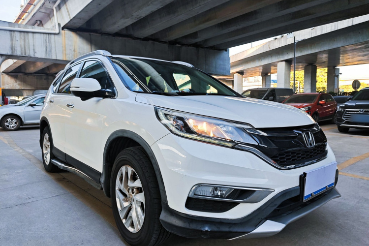 本田CR-V 2015款 2.4L 两驱豪华版车身外观6002