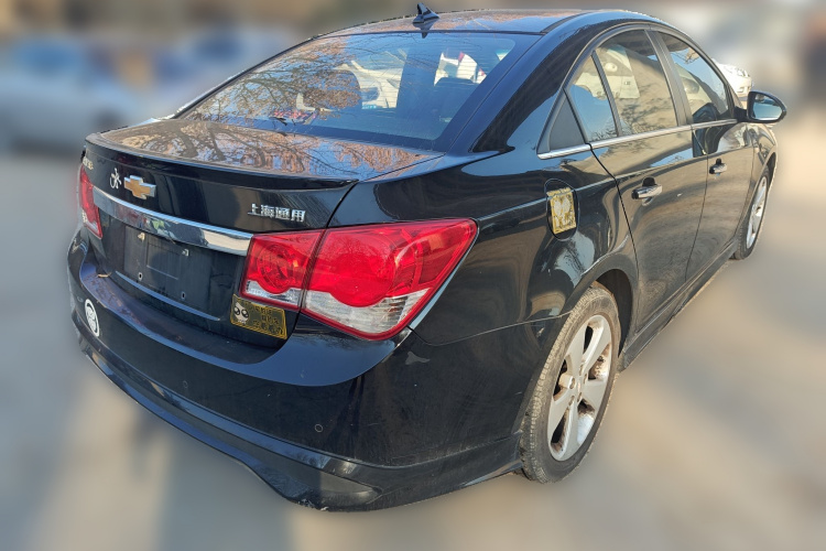 雪佛兰 科鲁兹 2013款 1.8L SX AT车身外观7